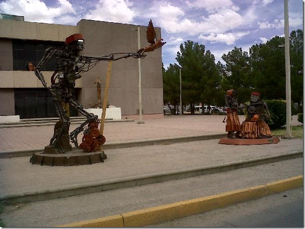 2012-07-22-escultura-raramuris (5)