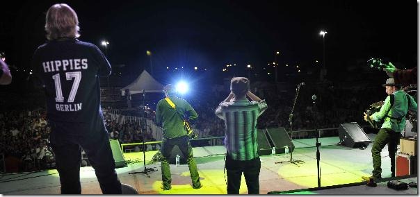 2012-09-27-17-hippies (5)