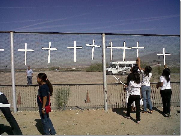 2012-11-02-border-mass