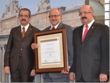 2012-11-27-refrendo-uacj