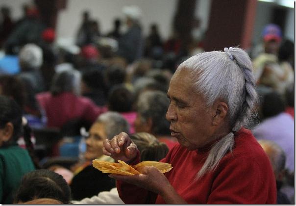2012-12-14-posada-adultos-mayores (5)