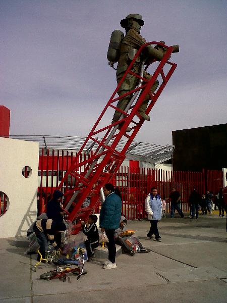 2012-12-24-santa-bombero (27)