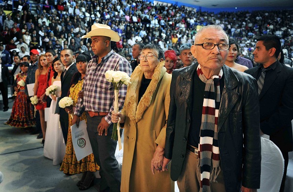2013-02-15-matrimonios-colectivos (2)