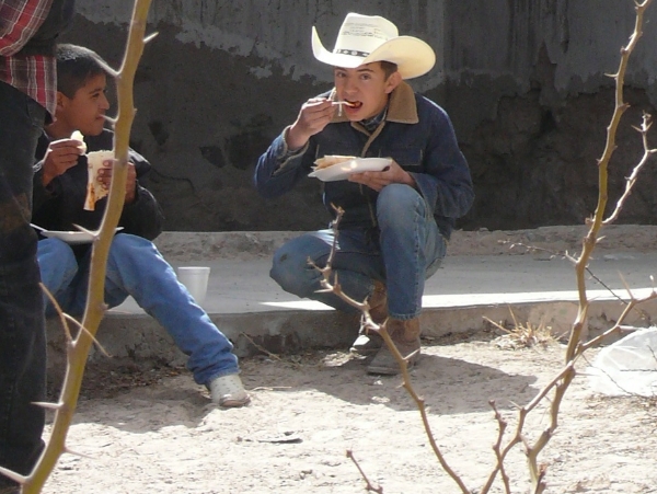 2013-03-09-cabalgata-y-almuerzo-villistas (1)