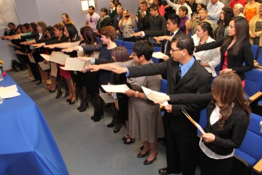 2013-03-15-juramento-enfermeria