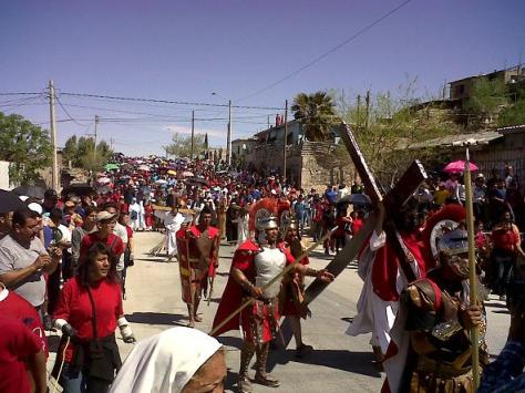 2013-03-28-viacrucis (13)