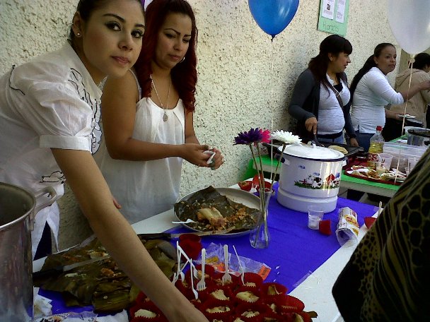 2013-04-20-xix-muestra-gastronomica3 (10)