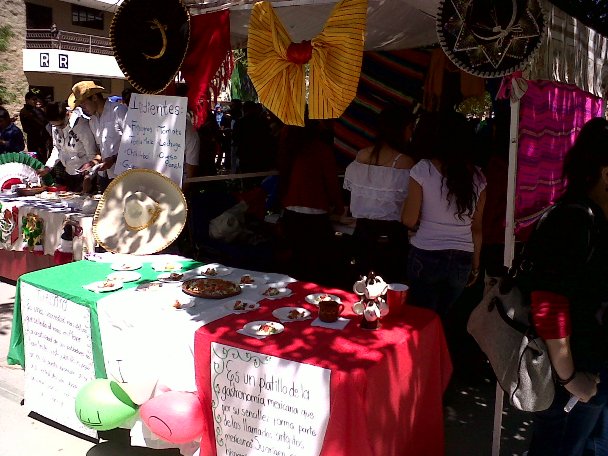 2013-04-20-xix-muestra-gastronomica3 (16)
