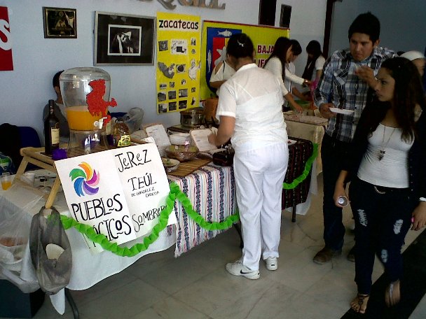 2013-04-20-xix-muestra-gastronomica3