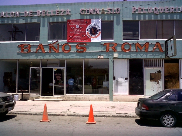 2013-06-14-baños-roma-reinauguracion (1)