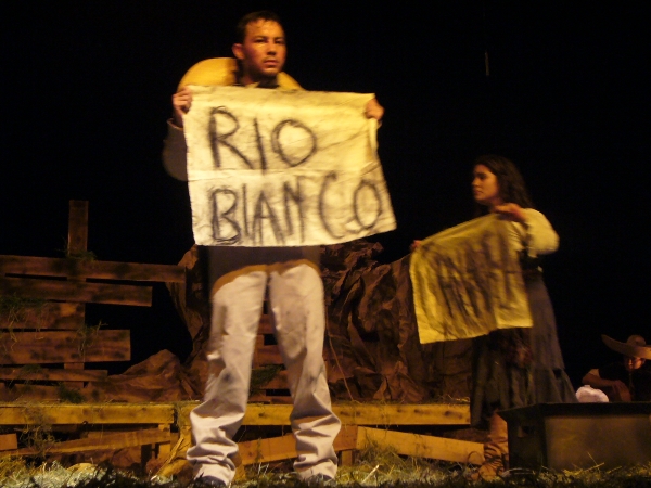 2013-07-17-tren-militar (8)