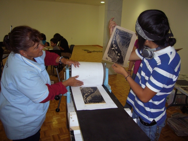 2013-07-24-taller-grabado (6)