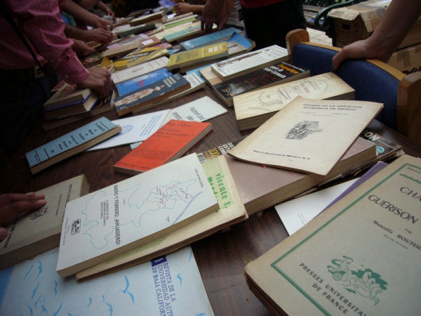 2013-08-15-libros-donacion (9)