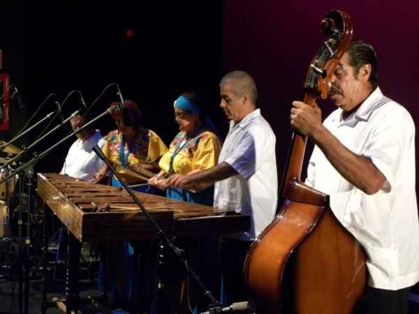 2013-08-18-marimba-petite-band (1)