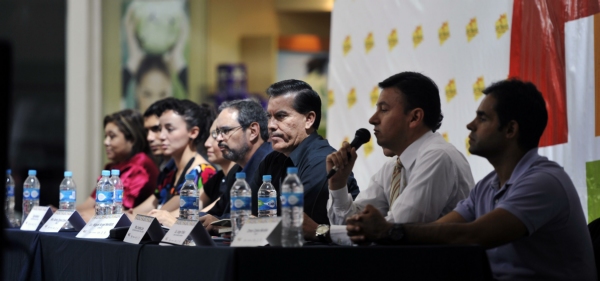 2013-09-17-feria-libro-2013-conf (5)