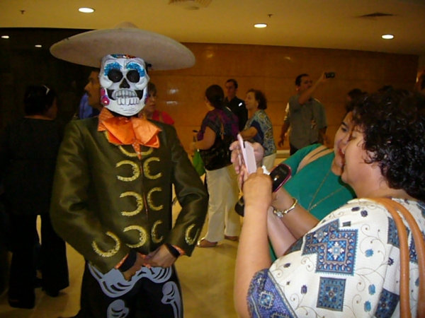 2013-09-19-posada-fans (3)