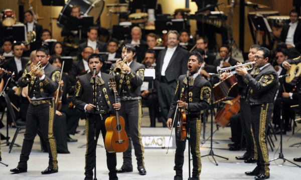 2013-09-22-9o-fich-osuacj-mariachi (3)