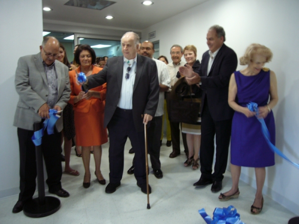 2013-09-22-femap-primera-piedra-escuela (2)