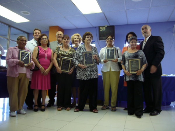 2013-09-22-femap-primera-piedra-escuela (8)