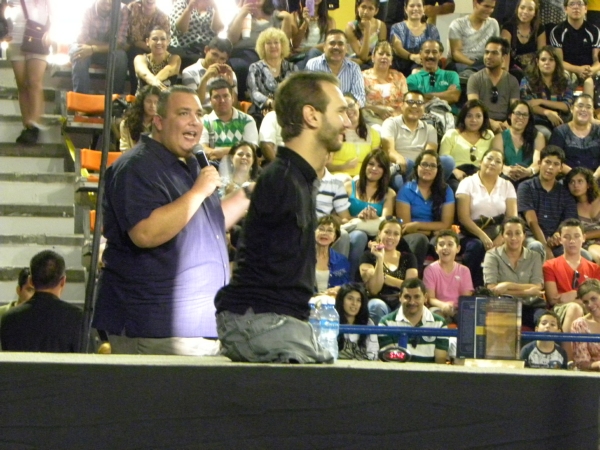 2013-09-23-nick-vujicic (2)