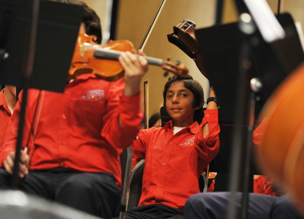 2013-09-24-9o-fich-esperanza-azteca (3)