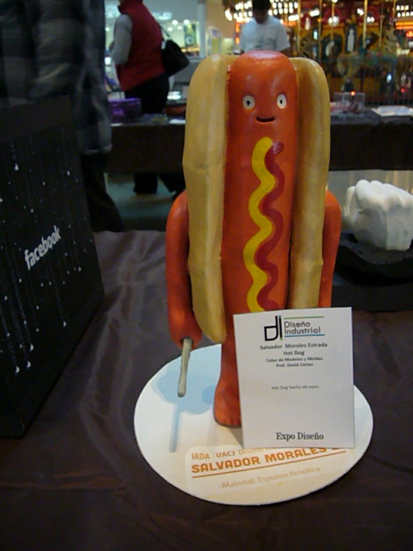 2013-11-30-expo-diseno-uacj (11)