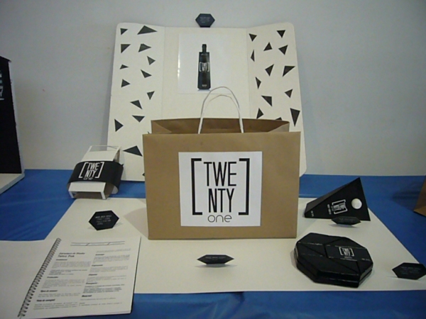 2013-11-30-expo-diseno-uacj (125)