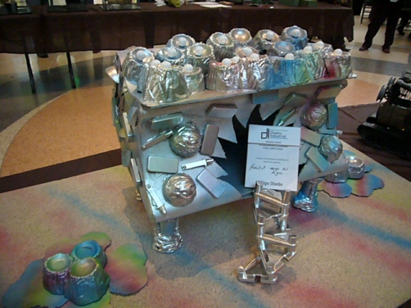 2013-11-30-expo-diseno-uacj (21)