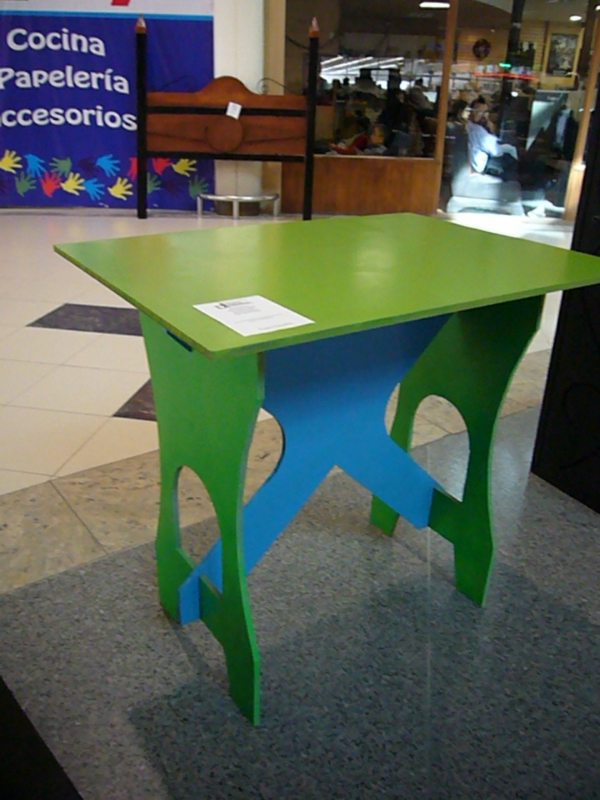 2013-11-30-expo-diseno-uacj (42)