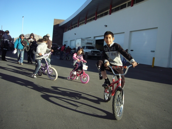 2013-12-24-santa-bombero (32)