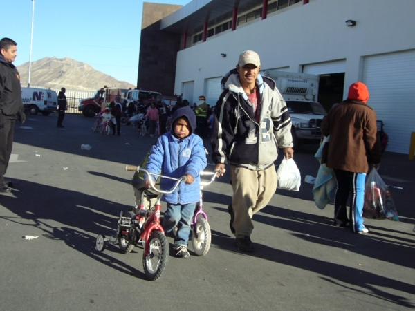 2013-12-24-santa-bombero (50)