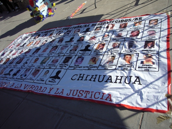 2014-01-10-cumpleanos-desaparecido (3)