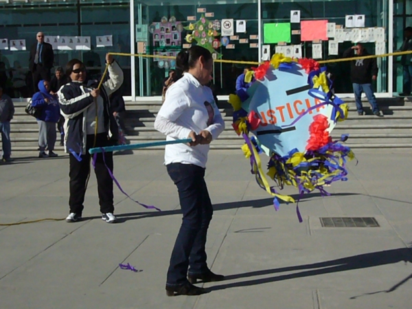 2014-01-10-cumpleanos-desaparecido (9)