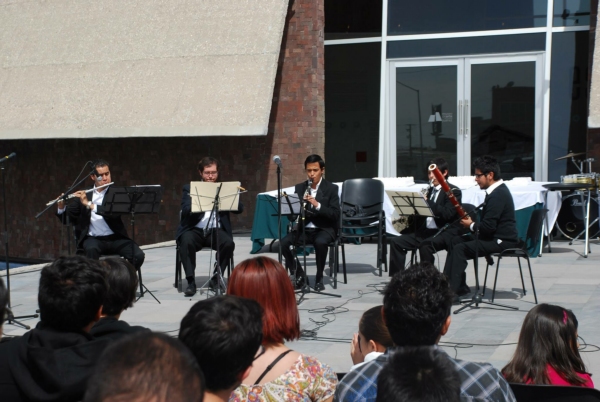 2014-03-07-museo-arte-50-anios (3)