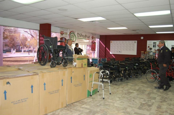 2014-03-14-donando-amor-sin-fronteras (6)