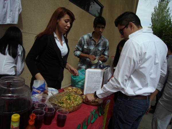 2014-04-13-muestra-gastronomica (100)