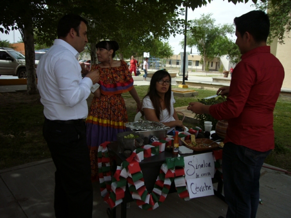 2014-04-13-muestra-gastronomica (82)