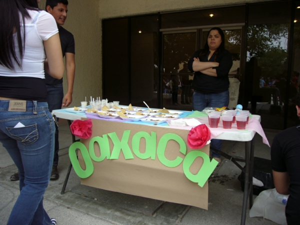 2014-04-13-muestra-gastronomica (96)