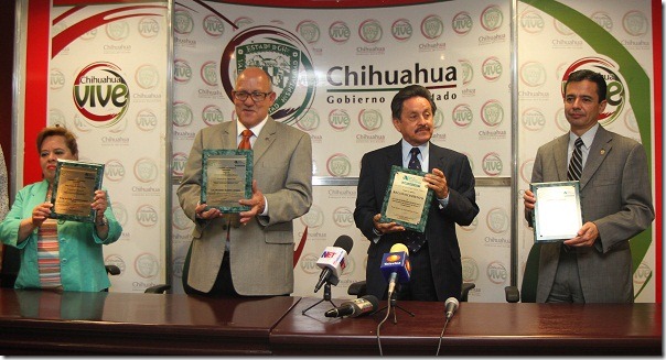 2014-05-14-reconocimiento-uacj-jap (2)