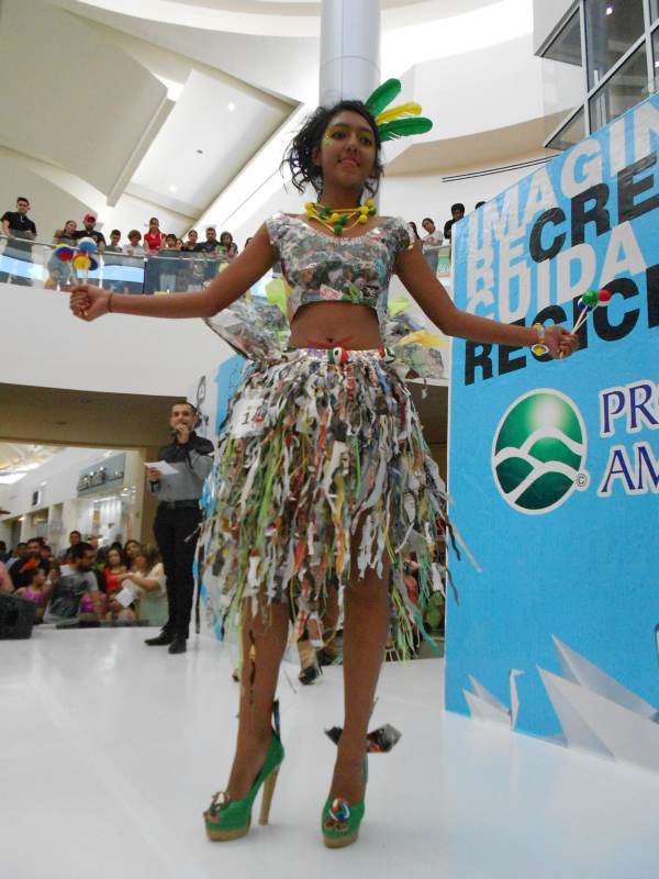 2014-06-30-glamour-reciclable (33)