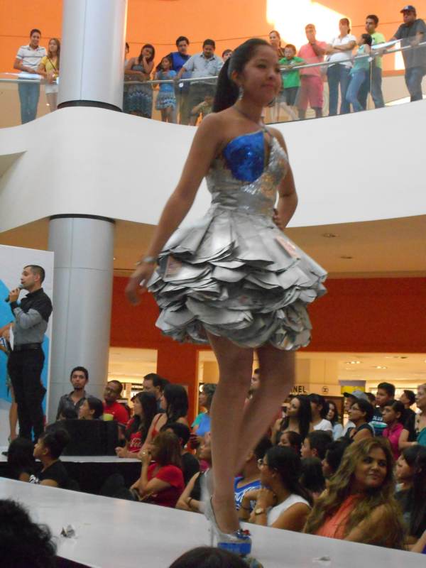 2014-06-30-glamour-reciclable (41)