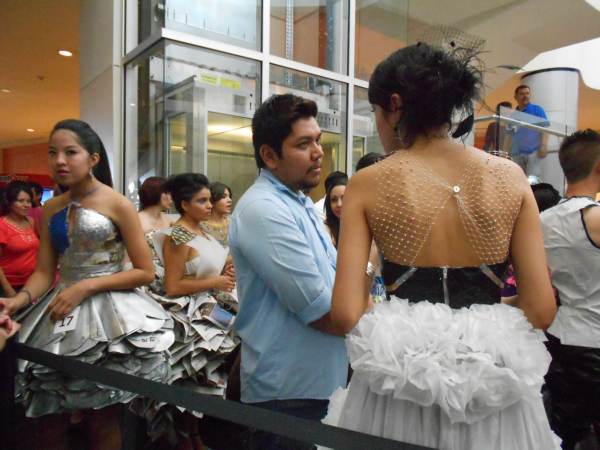 2014-06-30-glamour-reciclable (47)