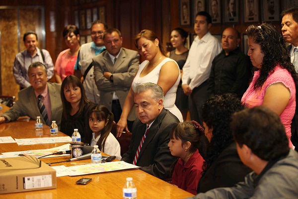 2014-07-02-somos-lo-que-comemors-premiacion (3)