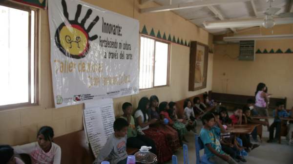 2'14-07-15-taller-arte-comedor-raramuri (5)