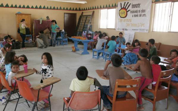 2'14-07-15-taller-arte-comedor-raramuri (7)