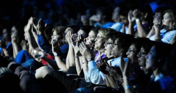 2014-08-20-10o-fich-paris-le-spectacle (17)