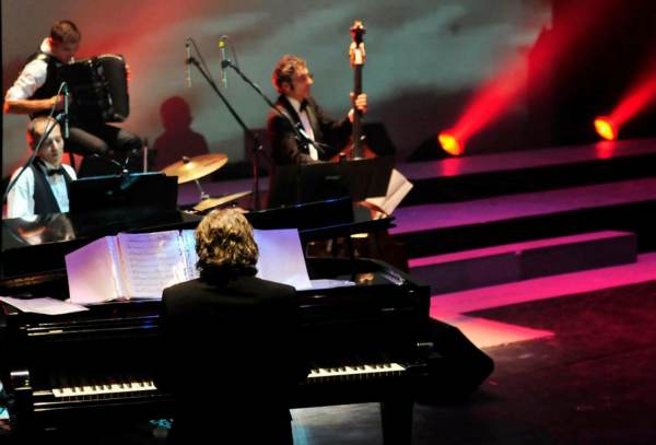 2014-08-20-10o-fich-paris-le-spectacle (18)