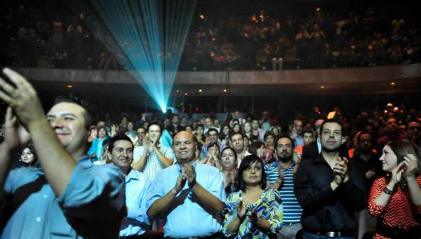2014-08-20-10o-fich-paris-le-spectacle (21)