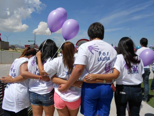 2014-08-24-marcha-justicia-para-laura (1)