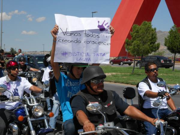 2014-08-24-marcha-justicia-para-laura (14)